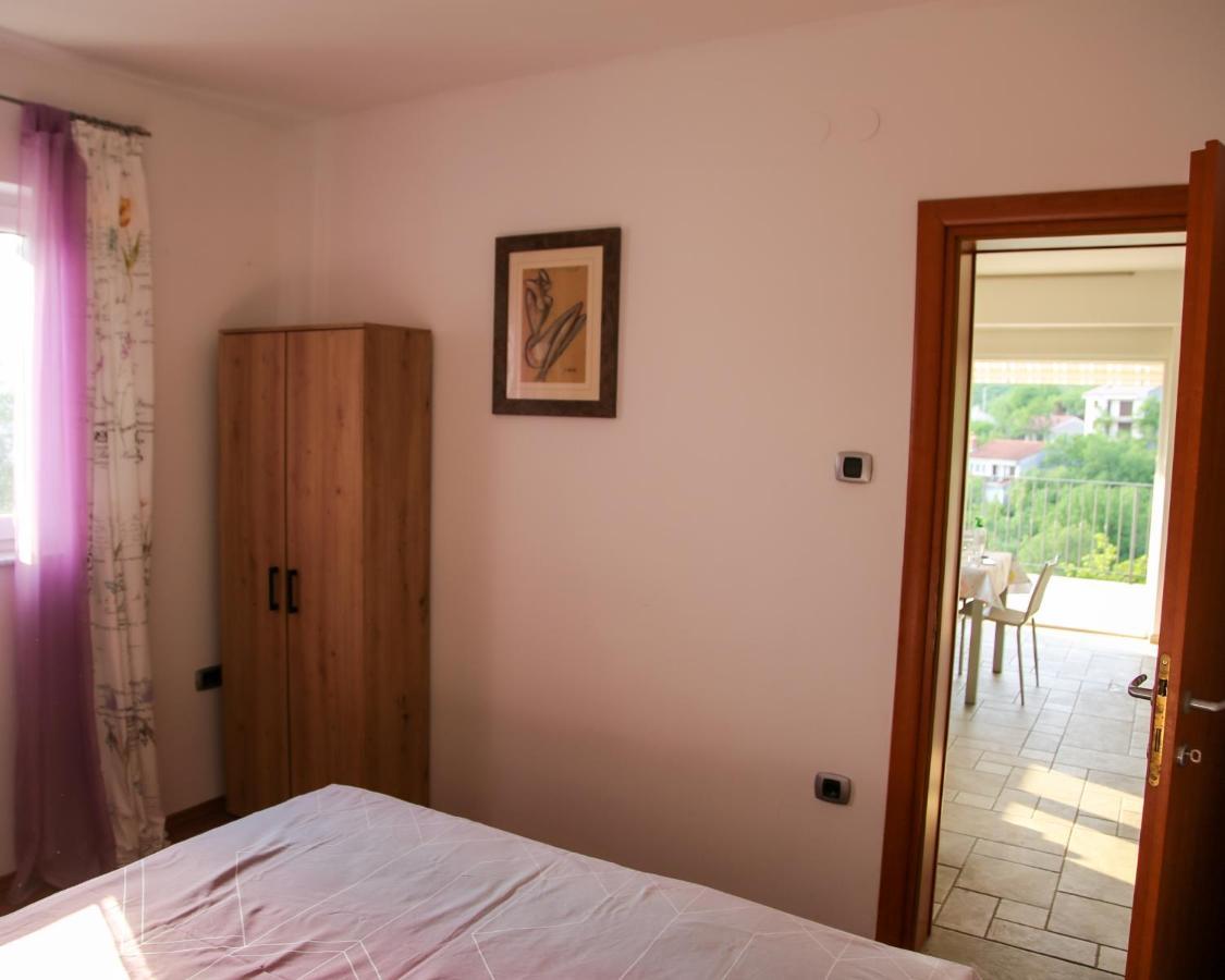 Apartment G&S Jadranovo Buitenkant foto