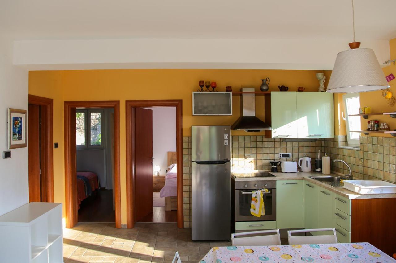Apartment G&S Jadranovo Buitenkant foto